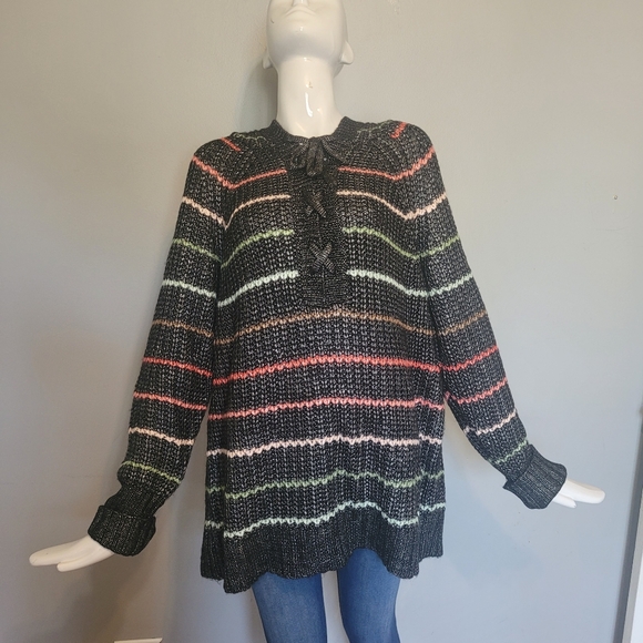 Torrid Chunky Pullover Hooded Raglan Sweater, BNWT, Size 1X - Picture 2 of 8